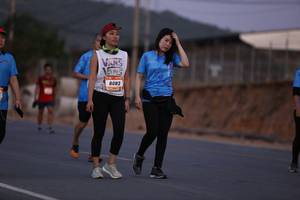 BIB: 8083
                            <button type="button" onclick="openModal(3132975)" class="btn btn-primary btn-sm float-right btn-popup" data-toggle="modal" data-target=".modal-high-quality">
                        <i class="fas fa-shopping-cart"></i> Add to Cart
                    </button>
                                            <button type="button" onclick="isThisMe(3132975, true)" class="btn btn-success btn-sm float-right btn-popup btn-isme hidden" data-toggle="tooltip" data-placement="bottom" title="นี่คือรูปของคุณใช่ไหม คลิกที่นี่เพื่อเอาเข้าอัลบั้ม">
                        <i class="fas fa-plus"></i> Add to album
                    </button>
                    <button type="button" onclick="isThisMe(3132975, false)" class="btn btn-warning btn-sm float-right btn-popup btn-isnotme hidden">
                        <i class="fas fa-ban"></i> Remove from album
                    </button>